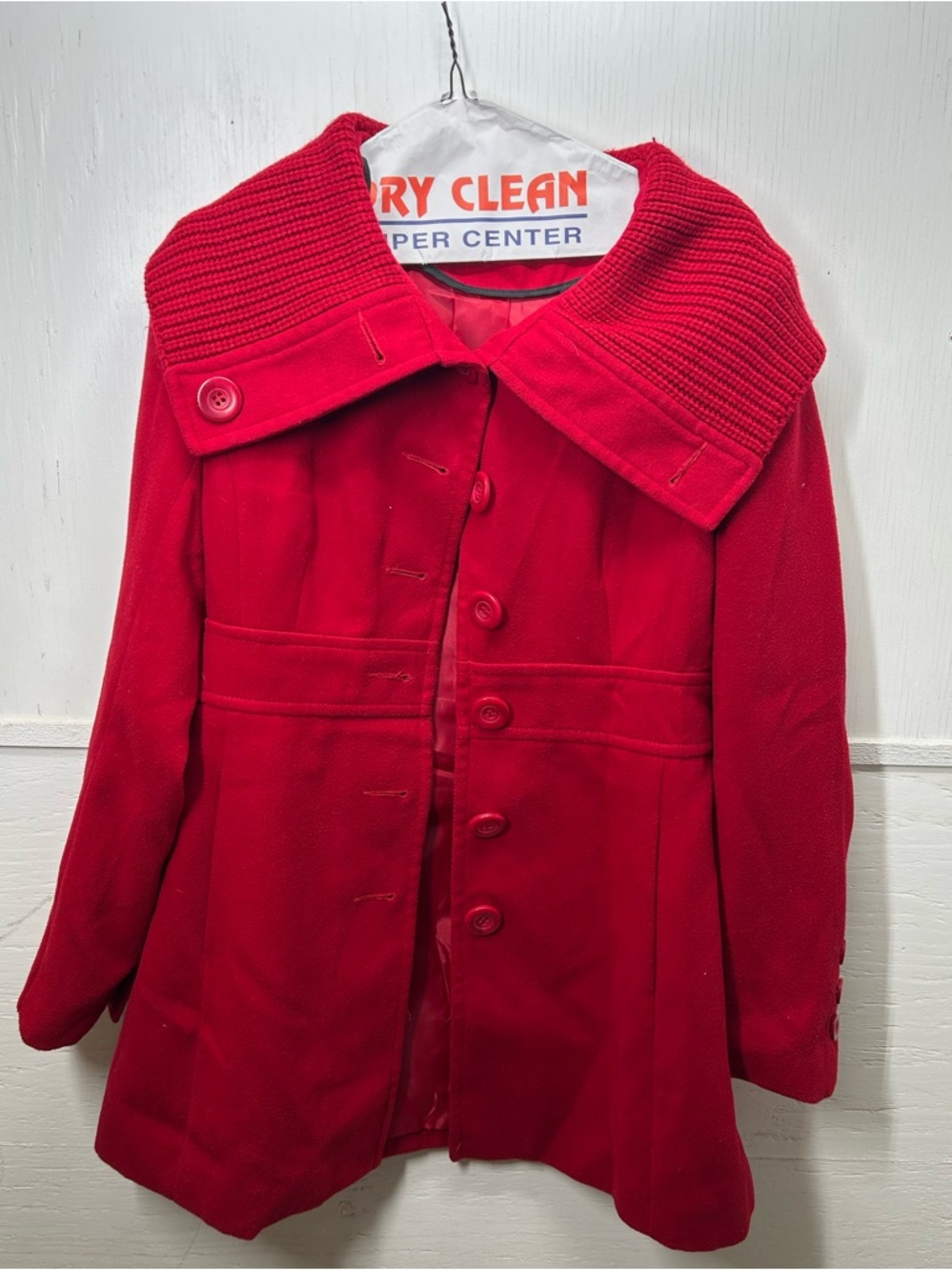 Red Button-Front Women's Coat with Wide Collar